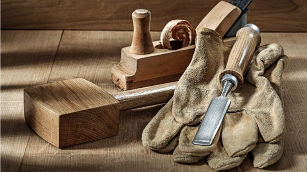 Your Essential Guide to Woodworking Gloves and Safety