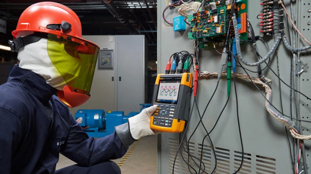 How to Diagnose Rotary Encoder Issues in Conveyor Systems with an Oscilloscope thumb