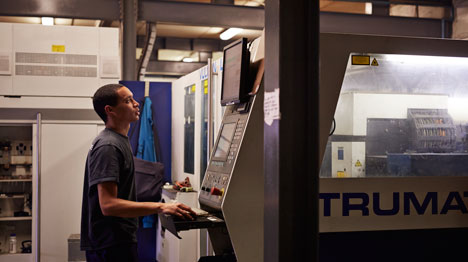 The State of Salaries and Hourly Pay in Manufacturing