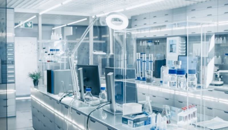 Taking a Look at Lab Safety — MSC Industrial Supply