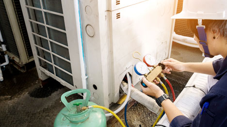 Summer Safety: Beat Workplace Heat Stress with Cool Air, Ventilation and HVLS Fans