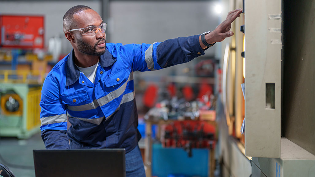 CNC Machine Safety: 10 Tips to Protect Your Operators