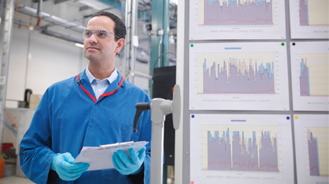 Cost Savings: How Manufacturers Can Improve Productivity During a Crisis