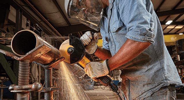DeWalt Promotes Safe Jobsites 