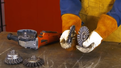 VIDEO: Weiler SPOT Safety: Wire Brushes