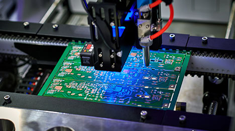 High-Tech Crossover Links Semiconductor Boom to Machine Tools