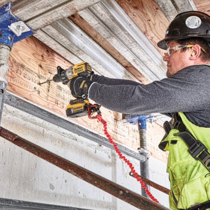 VIDEO DEWALT Product GuideCordless Drill Speed, Torque, And Clutch
