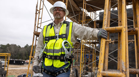 Necessary Dangers: Honeywell PPE Helps Make Risky Oil and Gas Work Safer