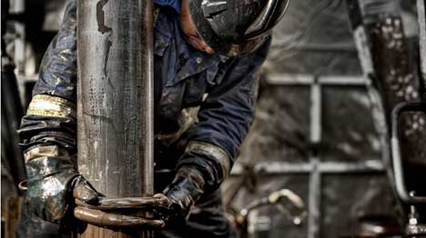 6 Steps for Selecting PPE for the Oil & Gas Industry