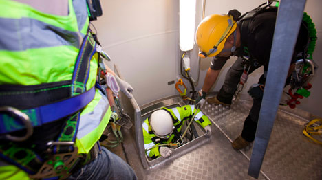 Working in Confined Spaces: 5 Vital Safety Procedures for Your Employees
