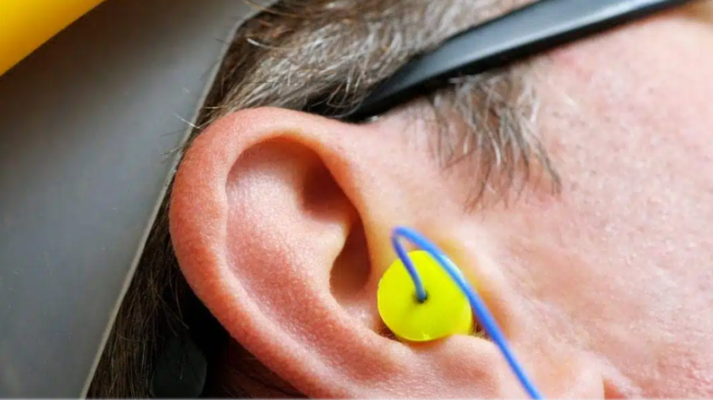 QUICK TIPS #2: How to Properly Insert Disposable Earplugs