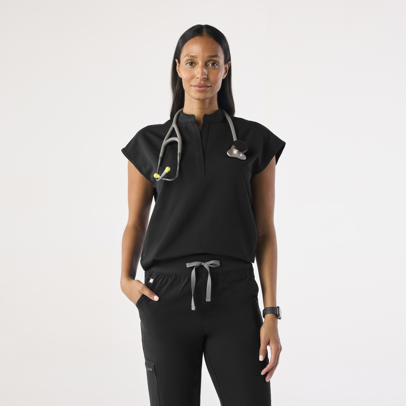 Q4_2024_11_BLACK_RAFAELA_TAYLO