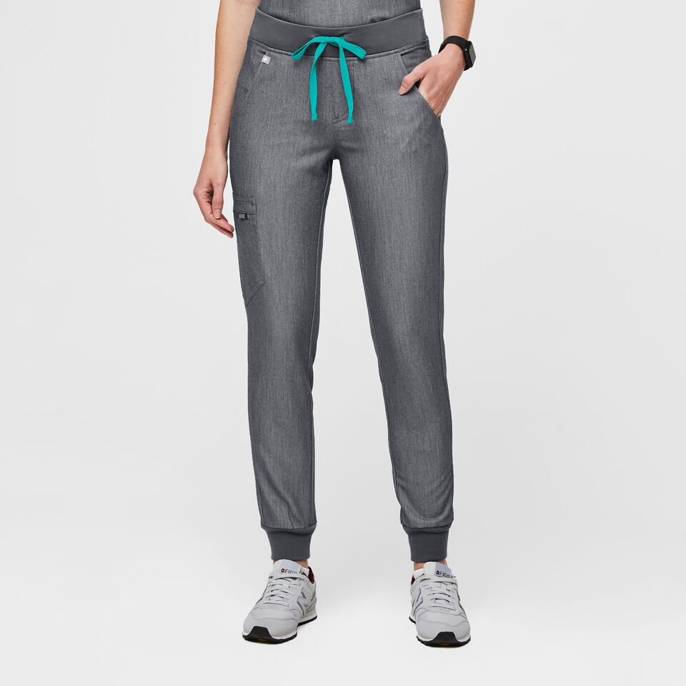 Women's Zamora Jogger Scrub Pants™ - Graphite · FIGS