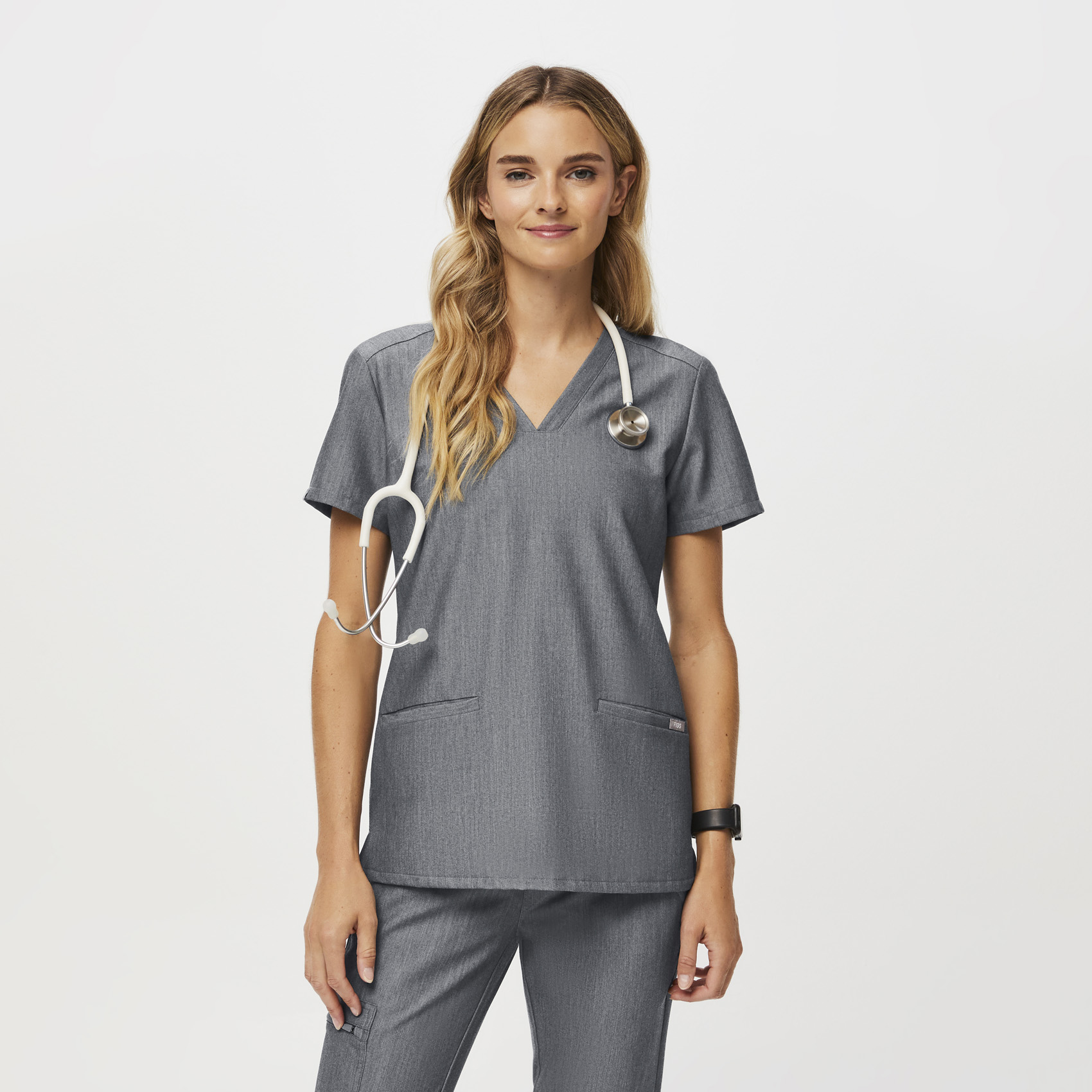 Women's Casma Scrub Top™ - Graphite · FIGS