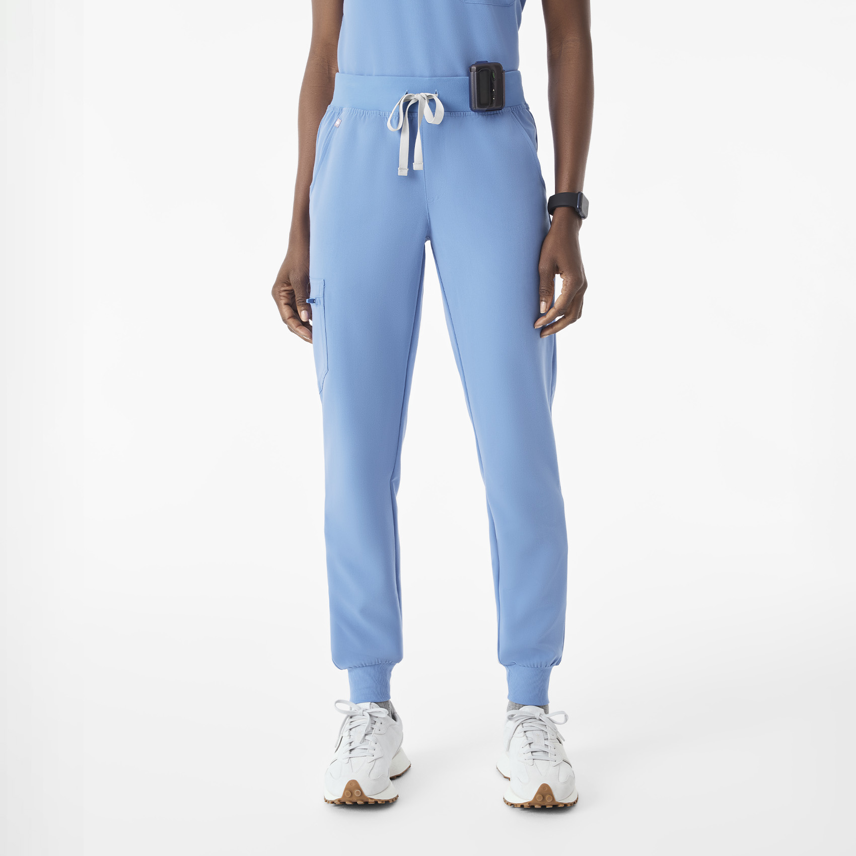 トラベルミッドトレーナー　クルーズブルー　UK6 US8 EU39 Women's Zamora Jogger Scrub Pant™ - Ceil Blue · FIGS