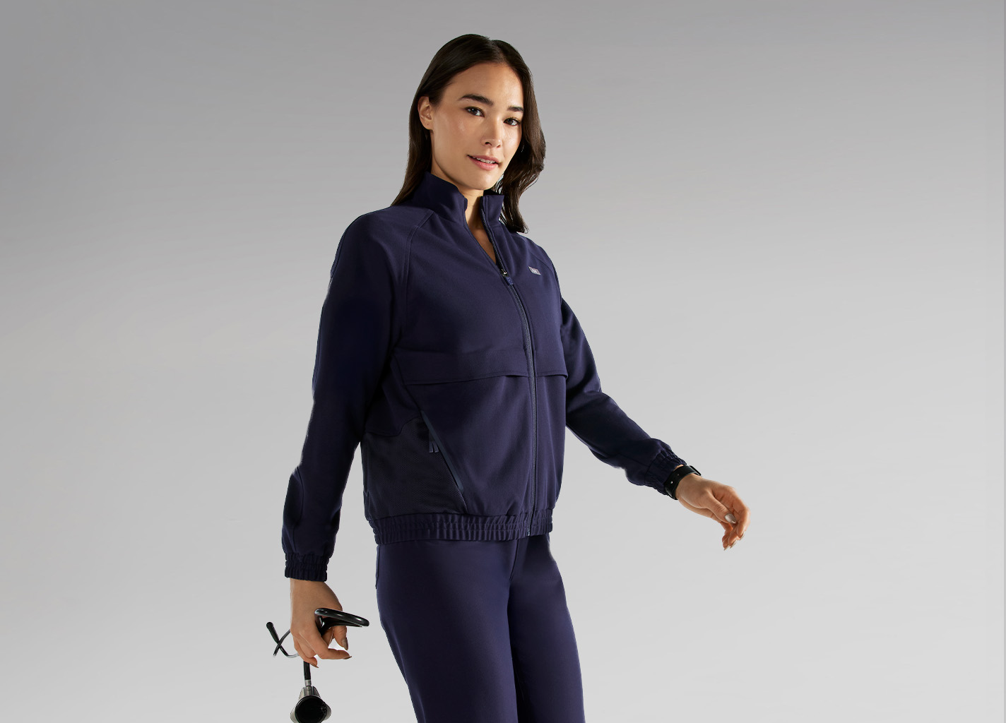 figs フィグス　スクラブ　医療　ナース服　セット　ネイビー　ダークネイビー スクラブ、医療ユニフォームとナース用スクラブ · FIGS