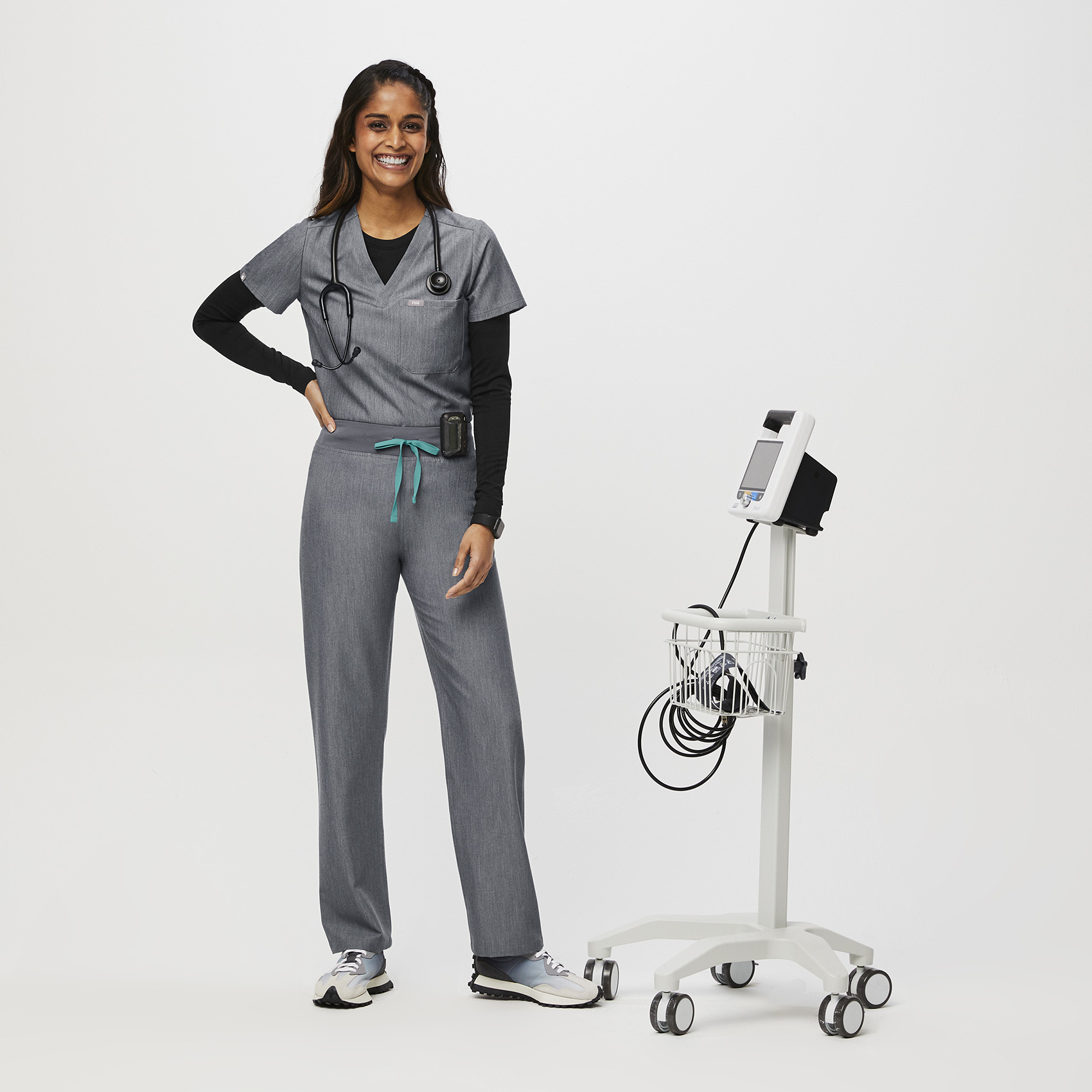 Women’s High Waisted Livingston Scrub Pants™ - Graphite · FIGS