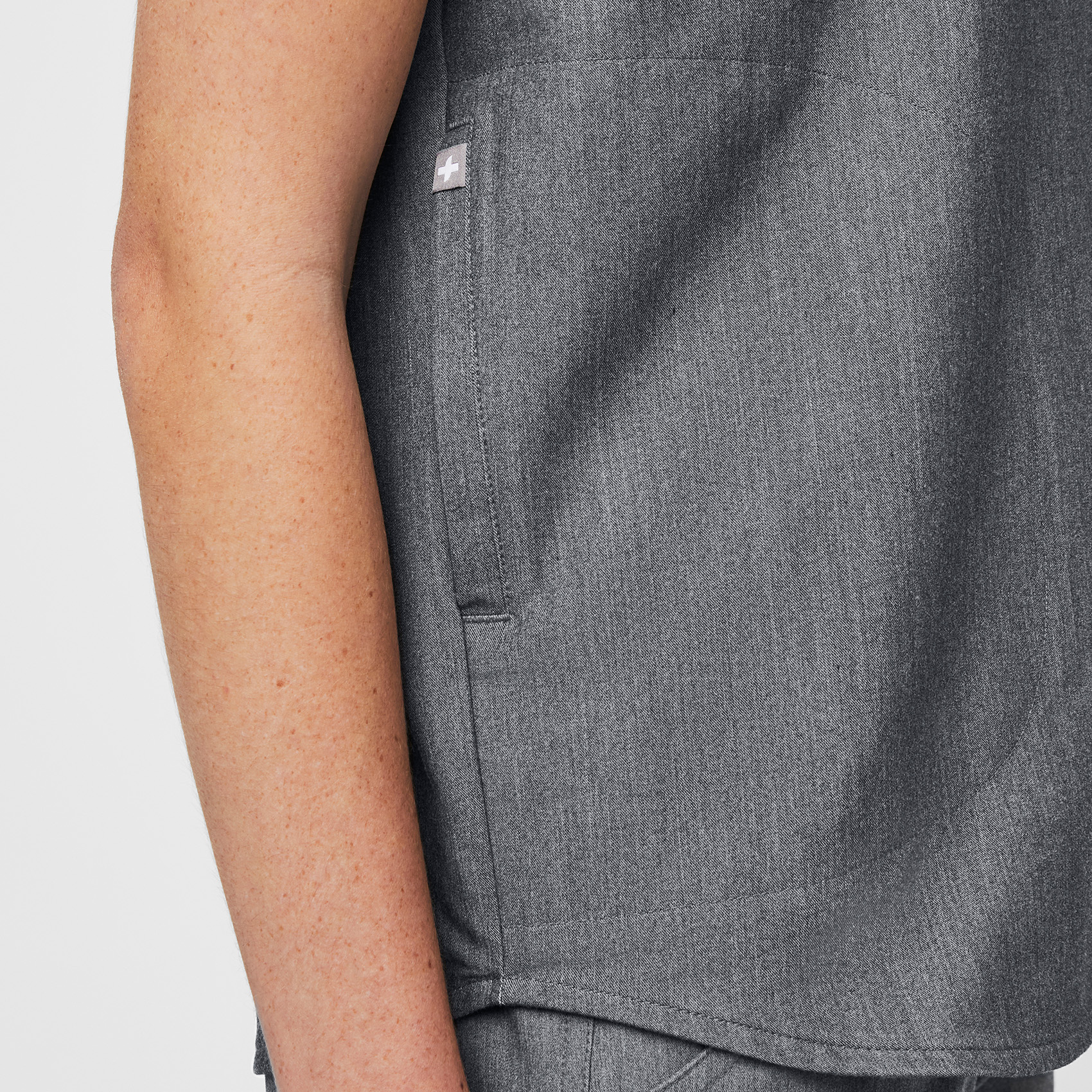 Women's Rafaela Oversized Scrub Top™ - Graphite · FIGS