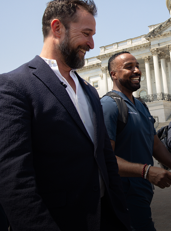 AWESOME HUMANS ON THE HILL