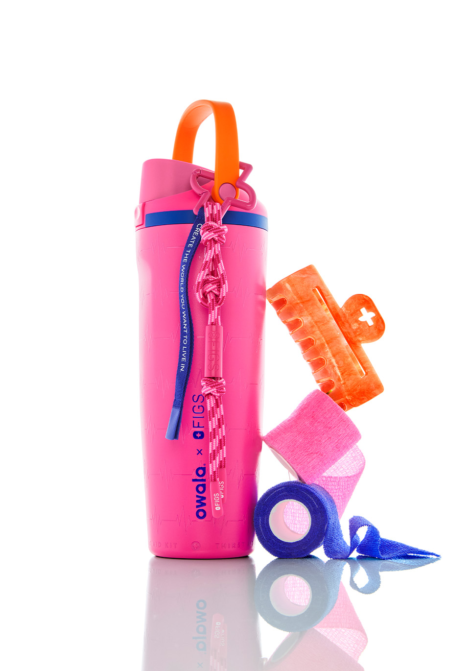 Unisex Owala® x FIGS FreeSip Sway™ - Rapid Response Pink · FIGS