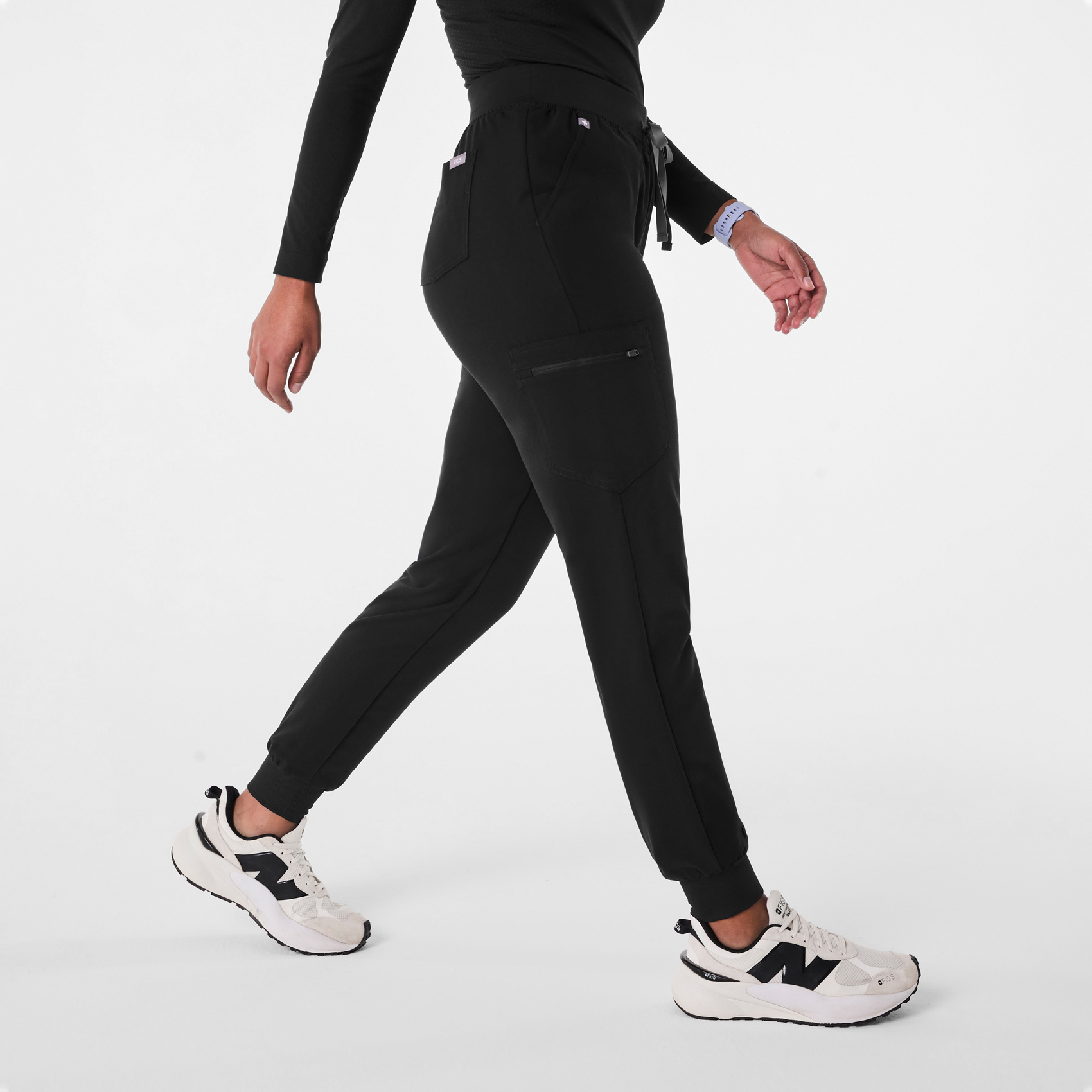 Women's Zamora High-Rise Jogger Scrub Pant™ - Black · FIGS
