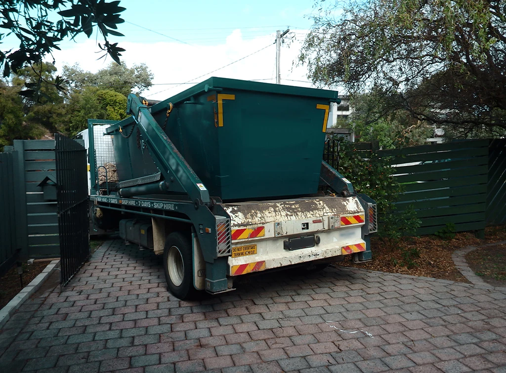 What size skip should I hire?