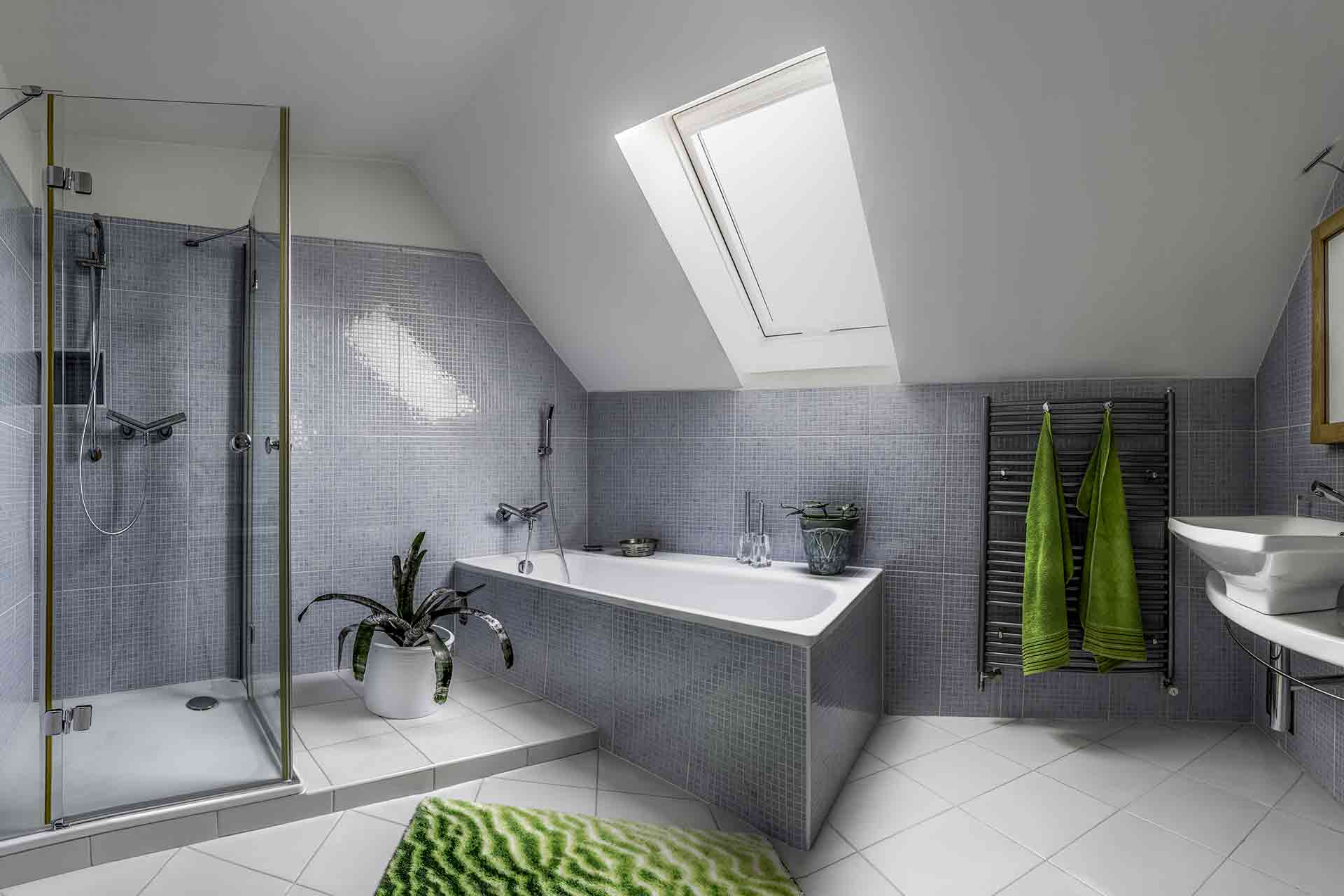 Bathroom tile ideas