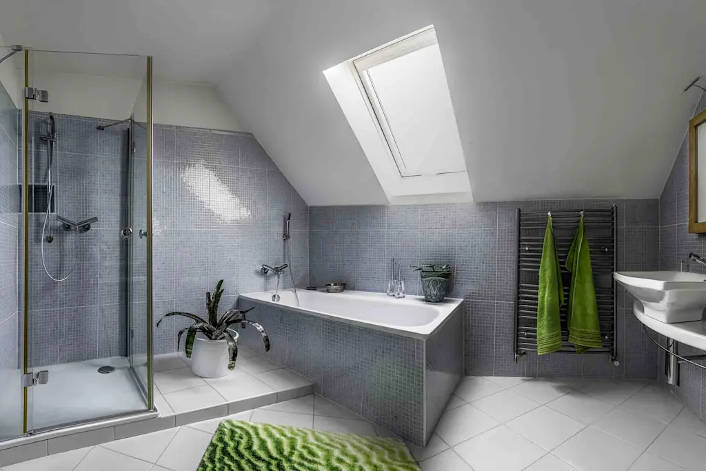 Bathroom tile ideas