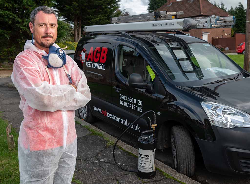 What’s the average pest controller salary?