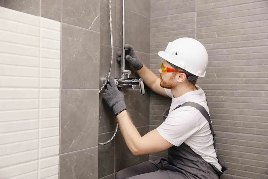 How to fit a shower