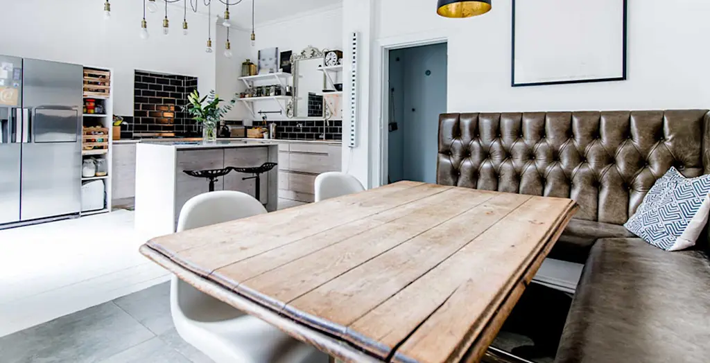 Ideas and inspiration for your open plan dining room project