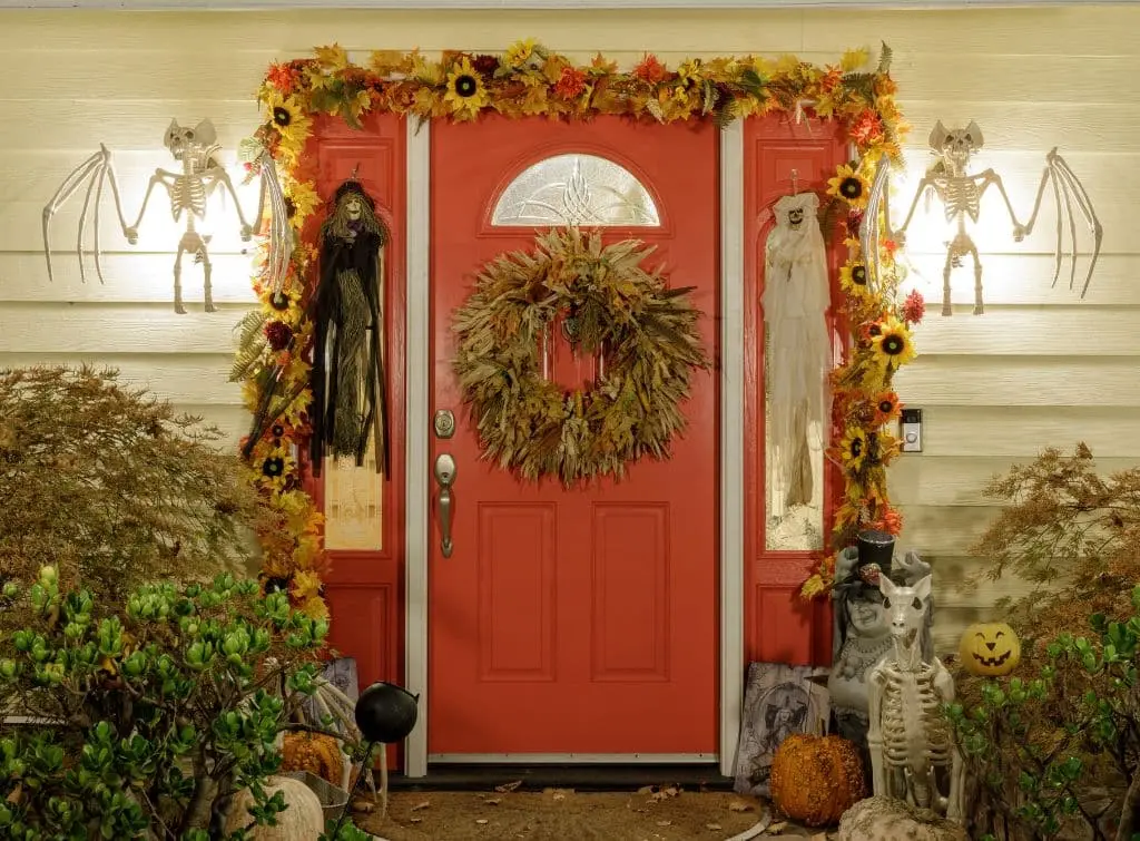 Frightening façades: Ideas to unleash Halloween on your house