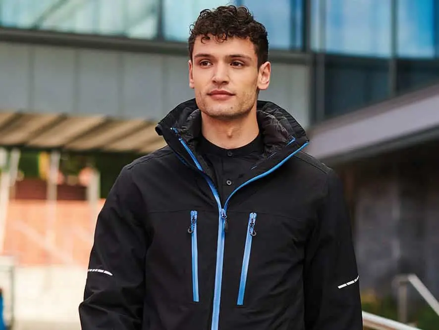 An expert guide to waterproof workwear for tradespeople