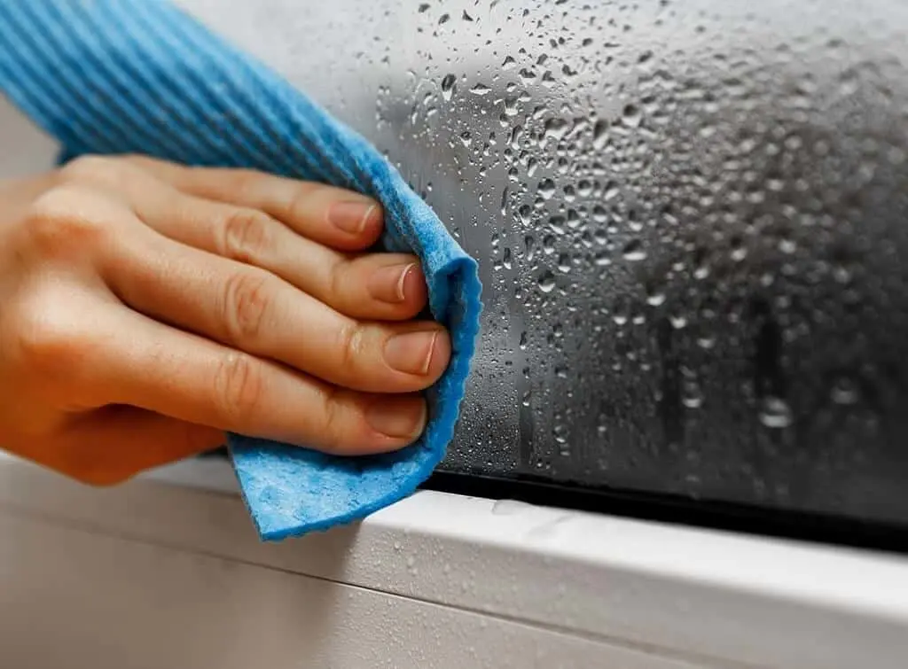 What is the ideal humidity in a house?