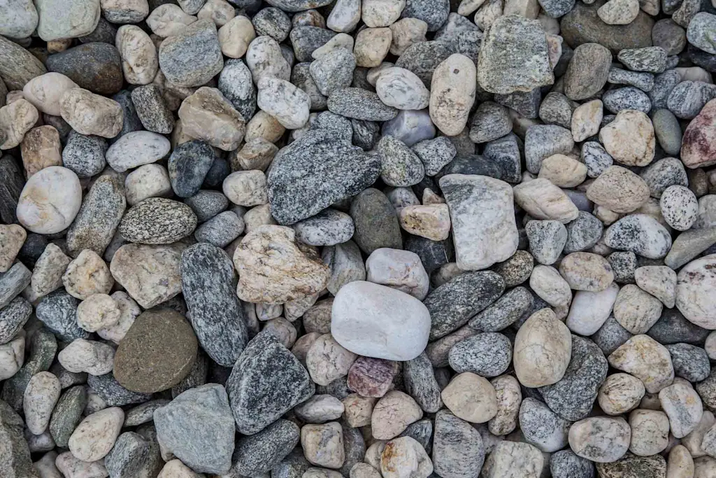 How much is a ton of gravel?