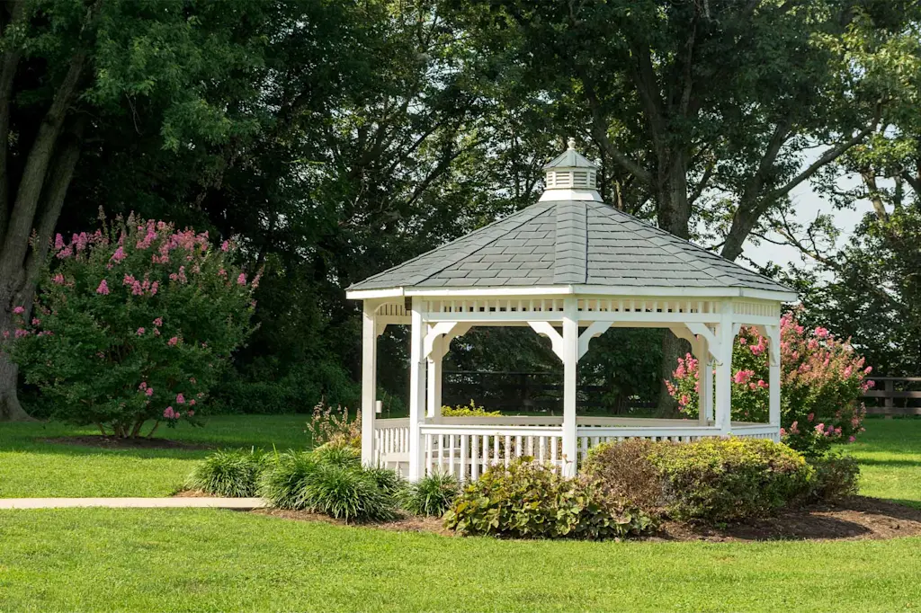 Cost to build a gazebo in 2024