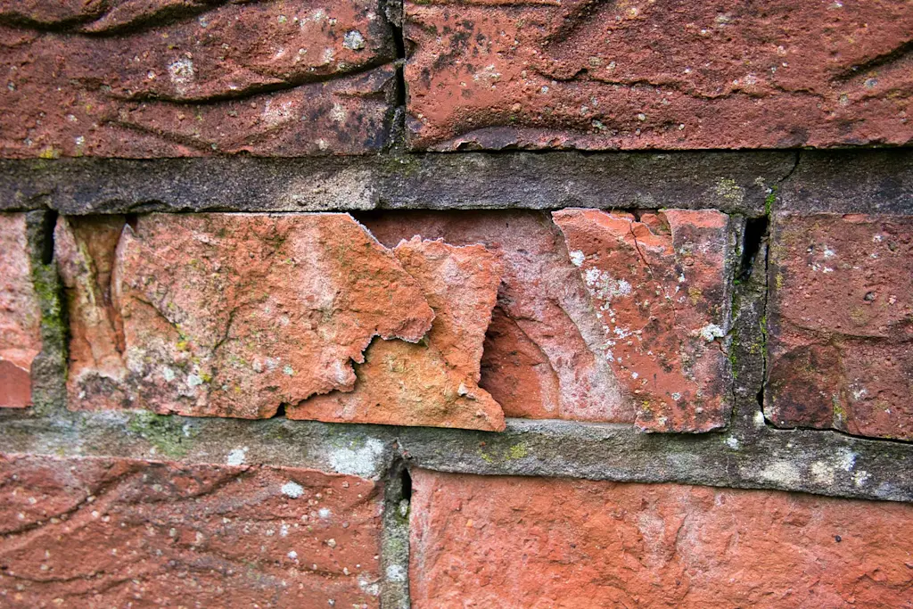 How to repair damaged bricks