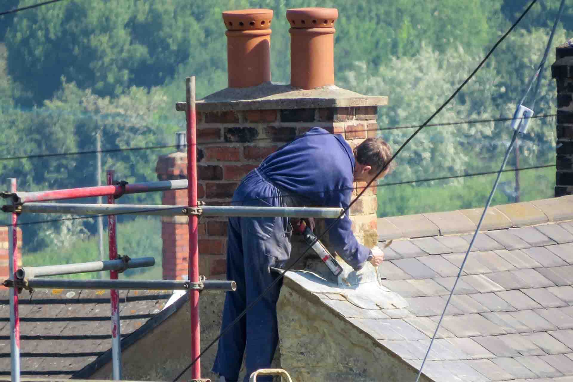How much does it cost to remove a chimney stack?