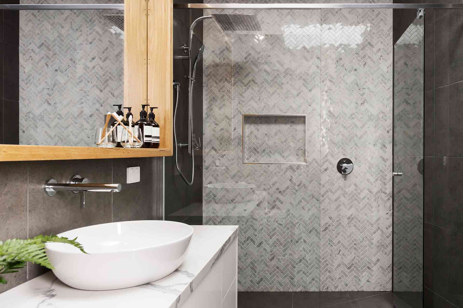 Cost of frameless shower doors