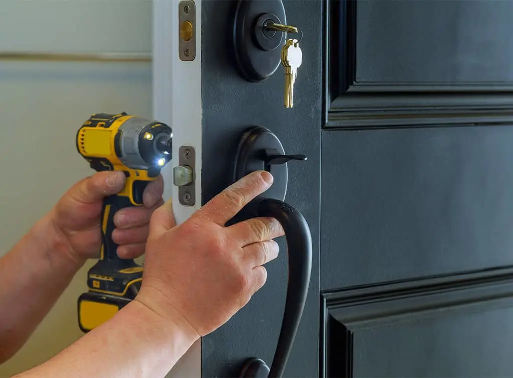 Locksmith insurance: Why you need it and how to save on it