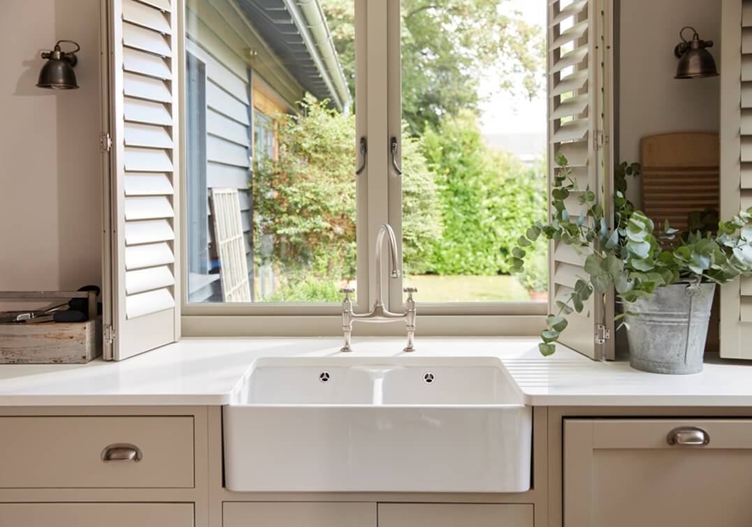 Shutters vs blinds - Comparing the pros and cons of both