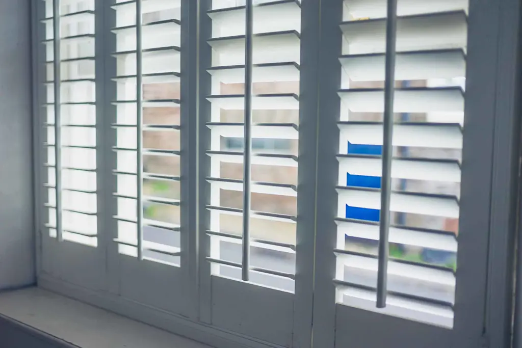 Shutters vs blinds – All You Need To Know