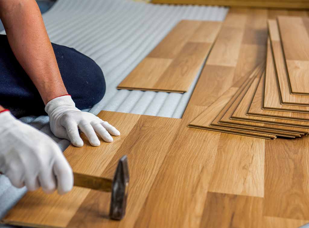 How to clean laminate floors in every situation