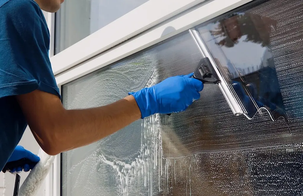 How to use a window cleaning invoice template
