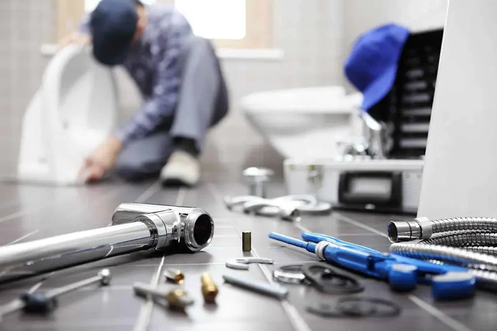 Macerator toilet problems: What to do and how to fix it