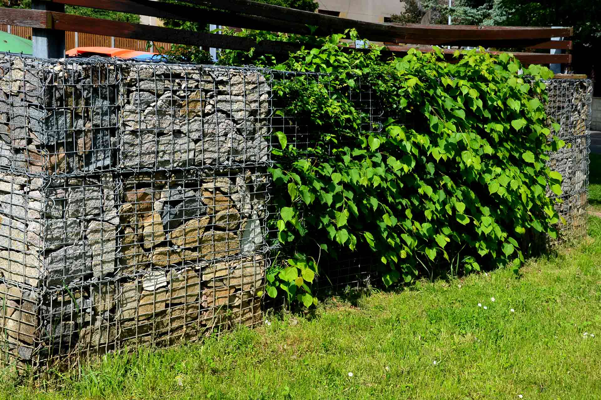 Soundproof fence cost