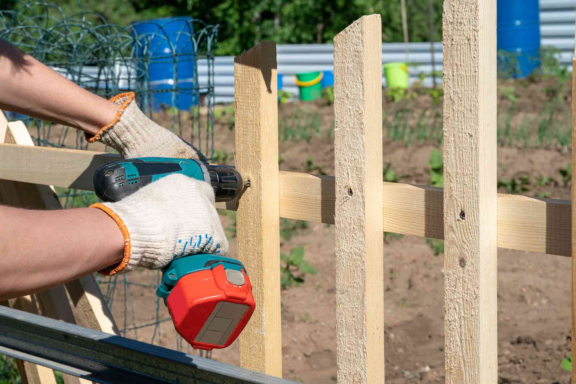 How to start a fencing business