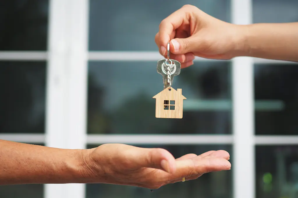 How much does it cost to sell a house?