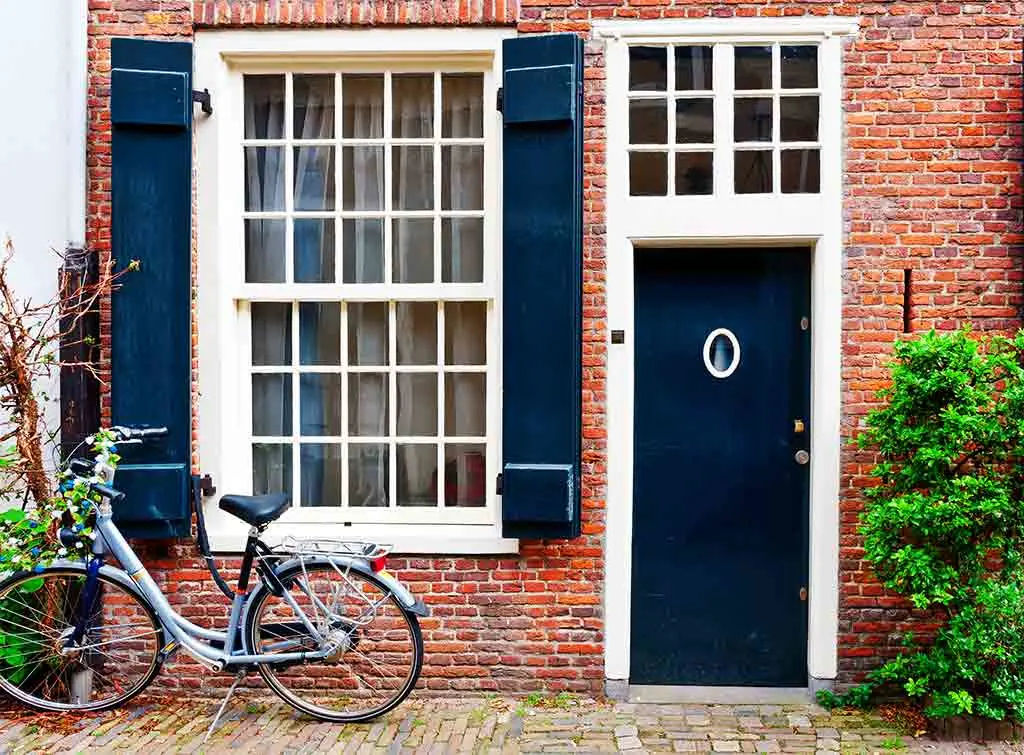 10 Brilliant blue front door ideas for 2024