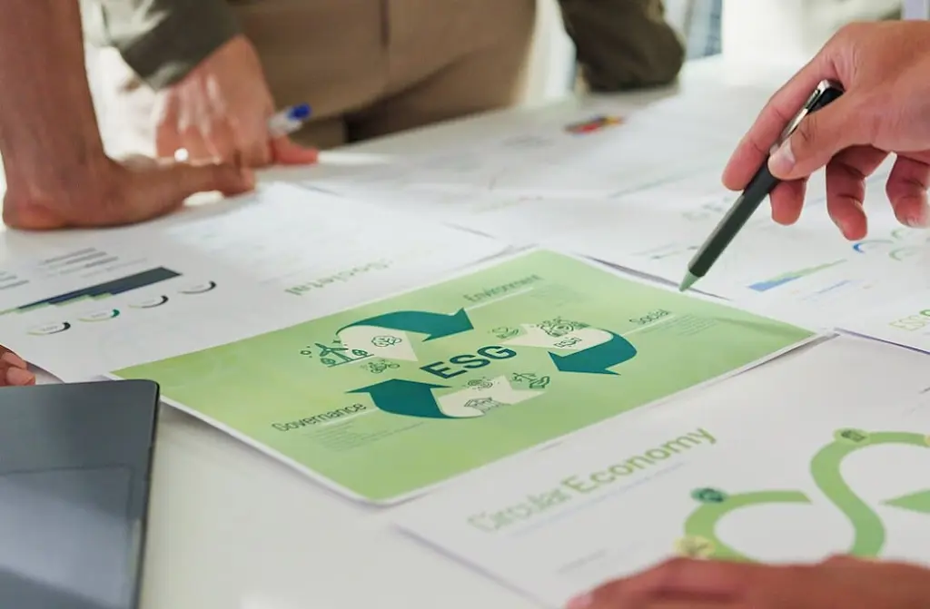 How to become a renewable energy technician